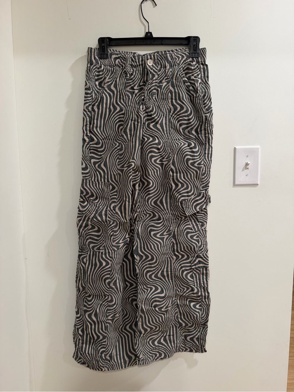 BDG Y2k Cargo Wavy Stripe Wide-Leg Women’s  - Black & Cream